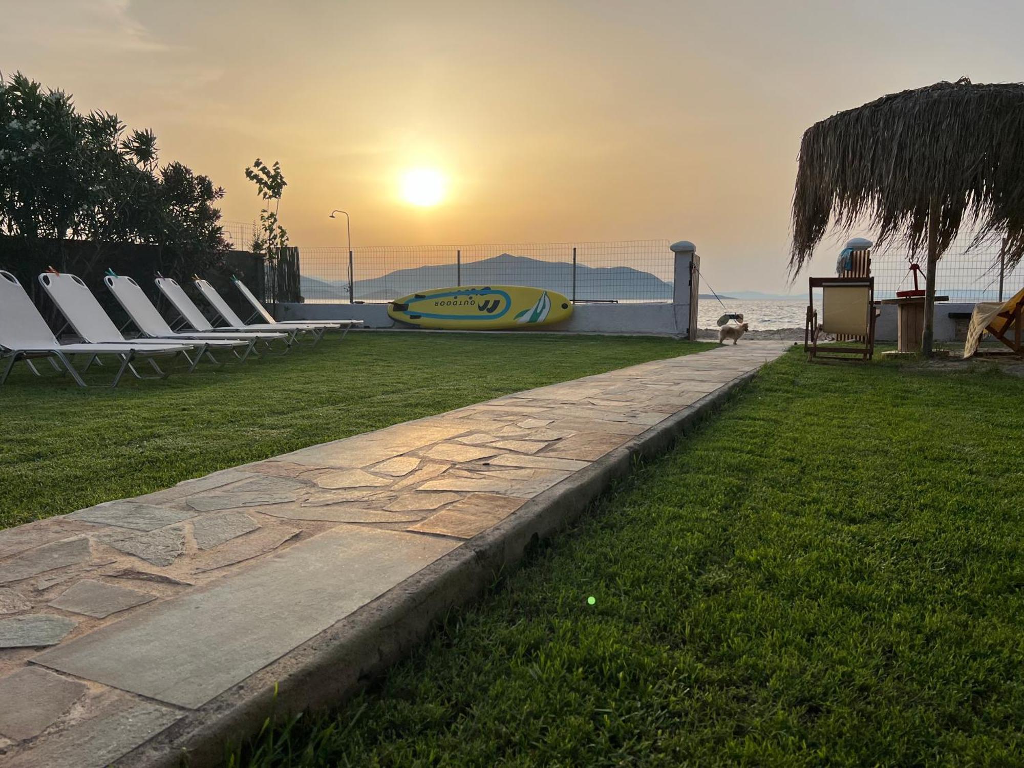 Pampas Seafront Villa, 6 Bedrooms, North Evvoia Kanatadhika Exterior photo